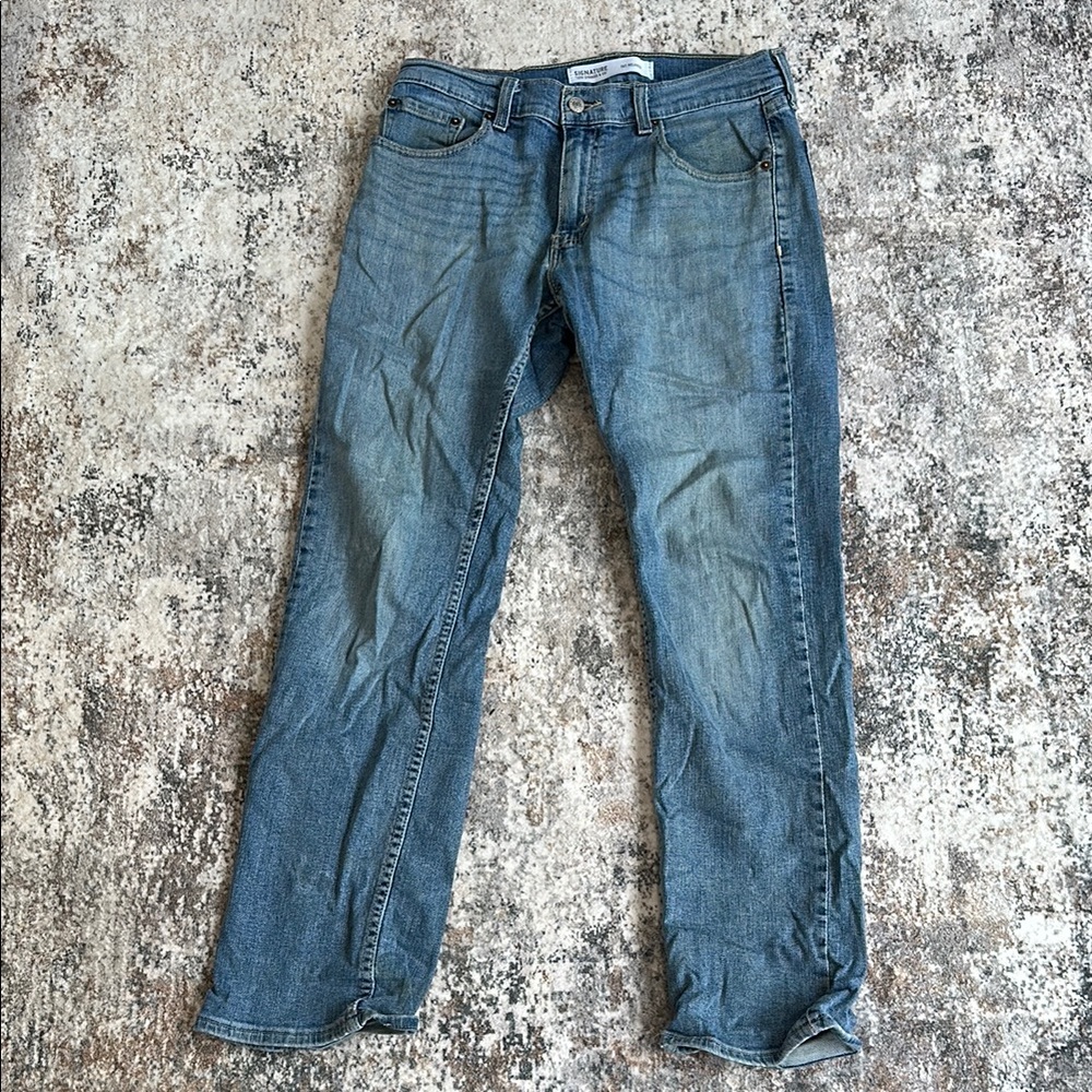 Men's Levi Blue Jeans
